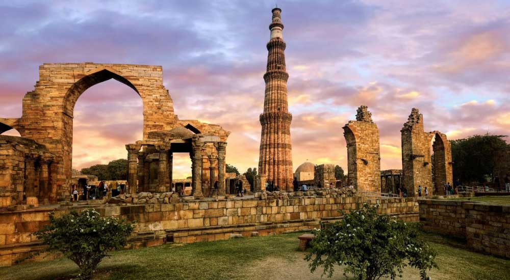 cms_1548860015Qutub_Minar.jpg