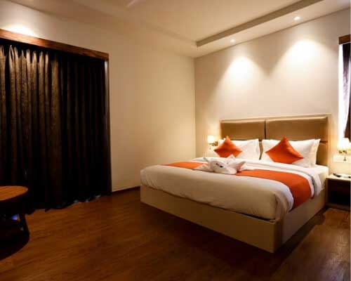 standard Amazing Nainital & Corbett