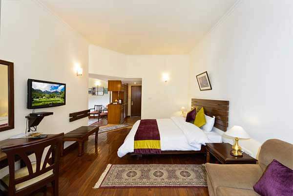 standard Luxurics Himachal