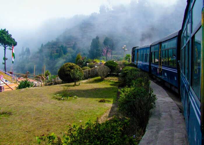 Day 01:Airport - Darjeeling