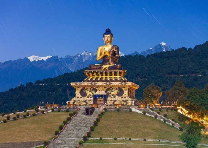 Day 09: Pelling Sightseeing 
